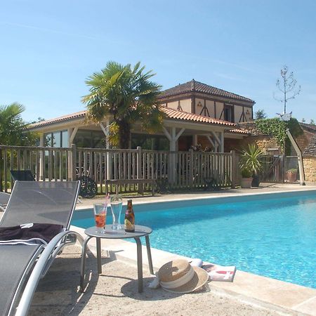 Hotel Le Mas De Castel - Piscine Chauffee Сарла-ла-Канеда Экстерьер фото
